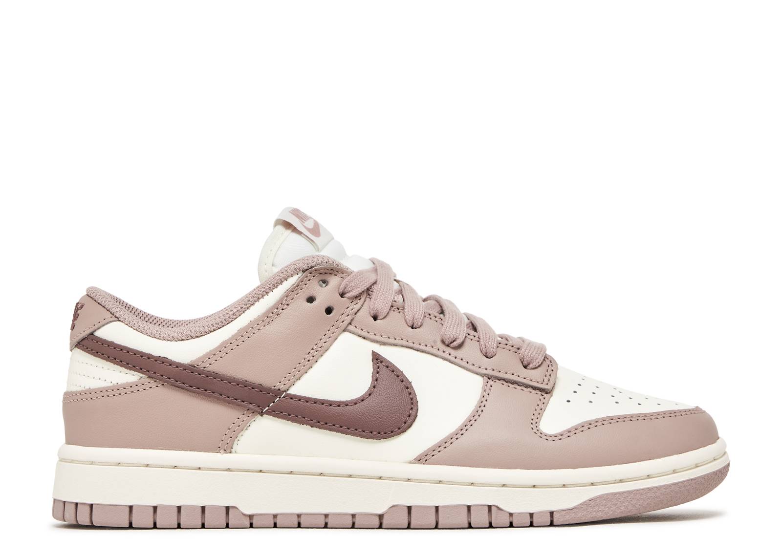 Nike - WMNS Dunk Low "Diffused Taupe"