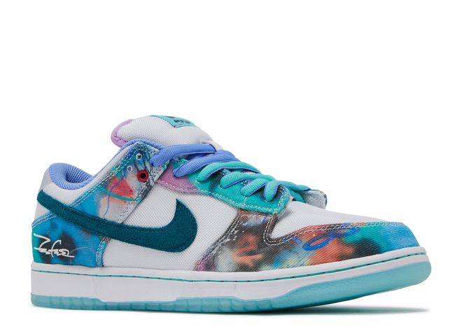 Nike - Dunk Low SB x Futura Laboratories "Bleached Aqua"