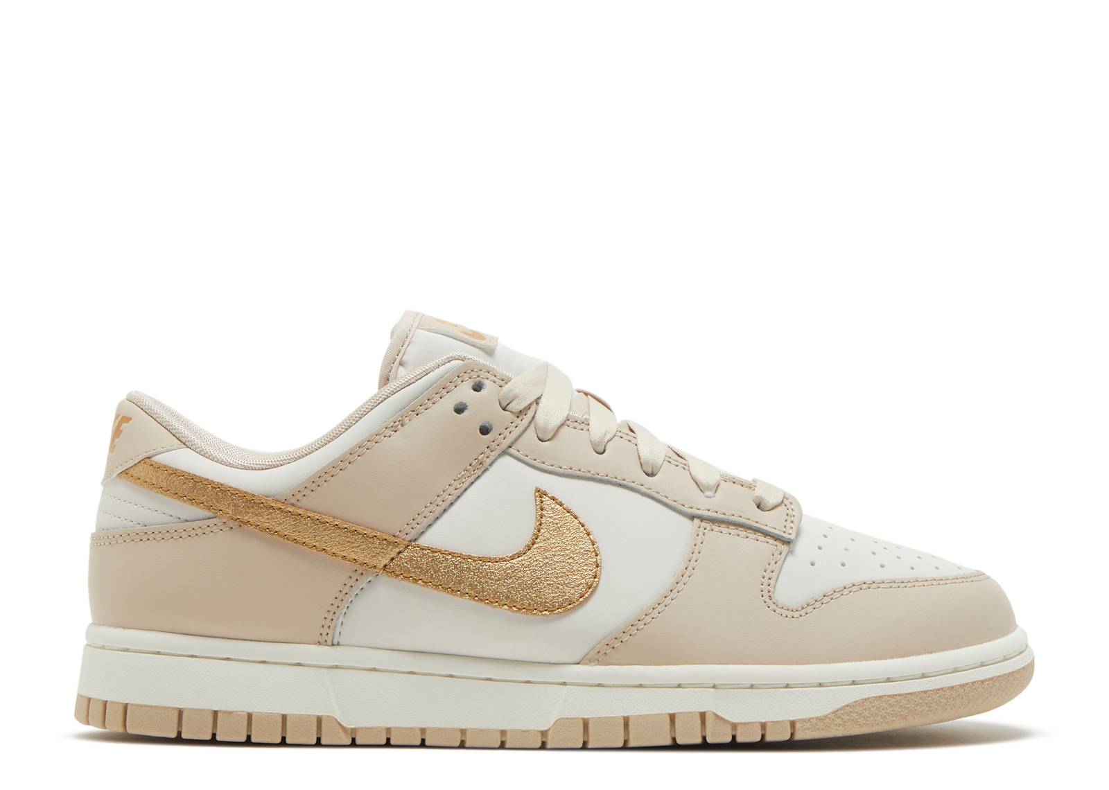 Nike - WMNS Dunk Low "Metallic Gold"